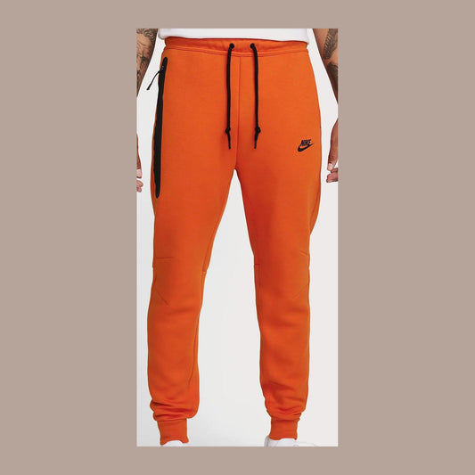 Nike Tech Fleece Slim-Fit Joggers