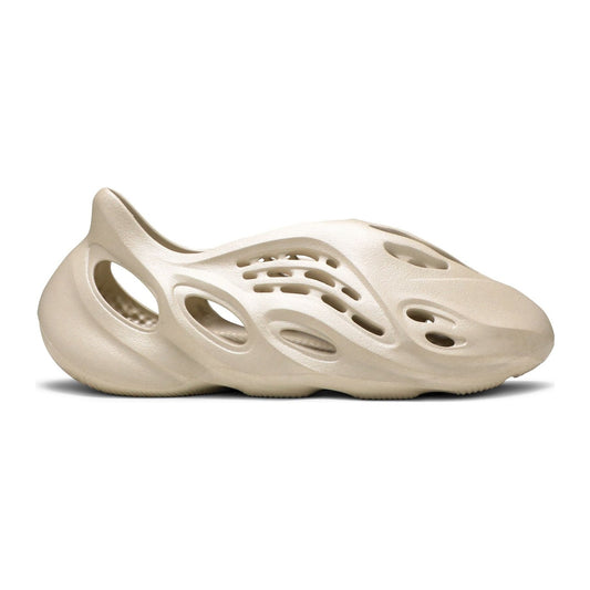 adidas Yeezy Foam RNNR Sand