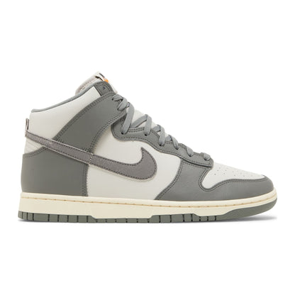 Nike Dunk High Vintage Light Bone Grey
