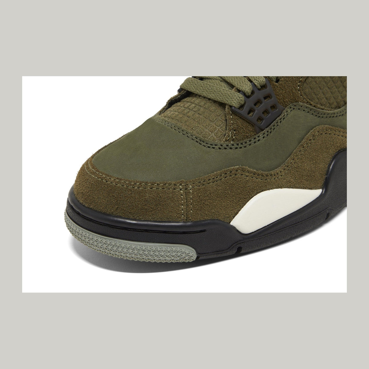 Jordan 4 Retro SE Craft Verde oliva medio