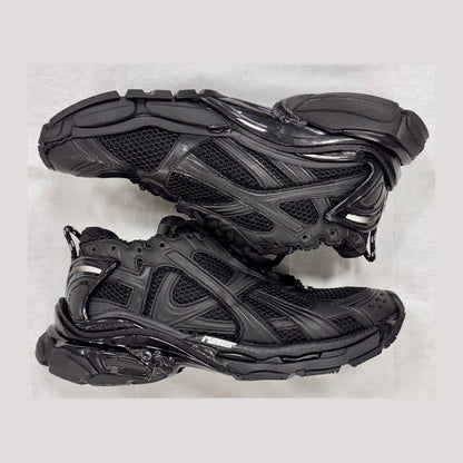 Balenciaga Runner Sneaker 'Black Matte' (Pre-Owned)