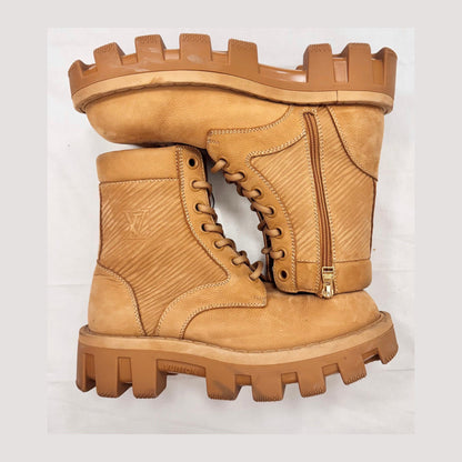 LV Checker Ranger Boot (Pre-Owned)
