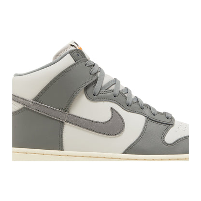 Nike Dunk High Vintage Light Bone Grey