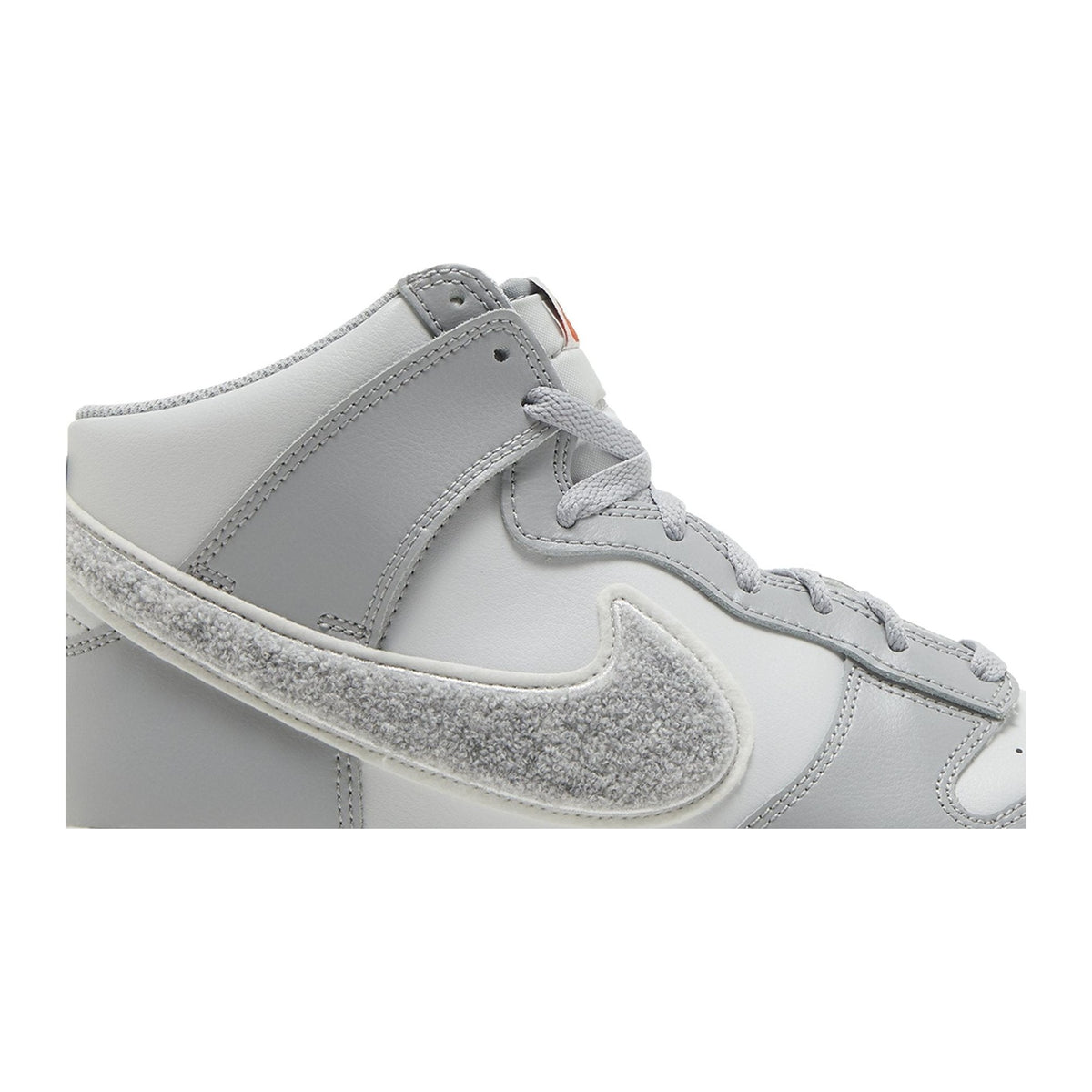 Nike Dunk High University Chenille Swoosh Light Smoke Grey