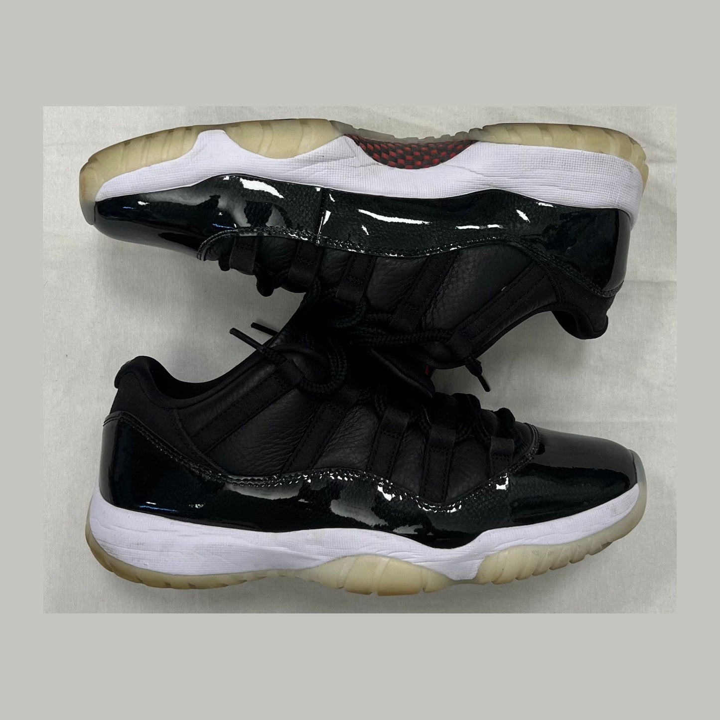 Jordan 11 Retro Low 72-10 (Pre-Owned)