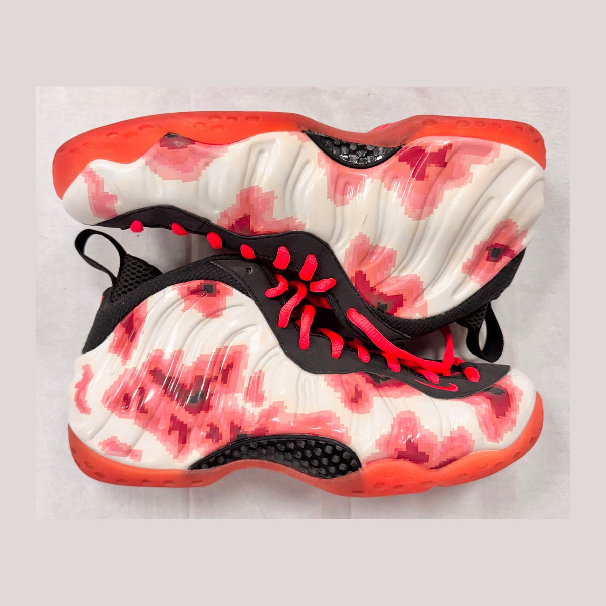 Nike Air Foamposite One Thermal Map (Pre-Owned)