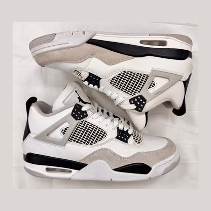 Jordan 4 Retro Military Black (Pre-Owned)