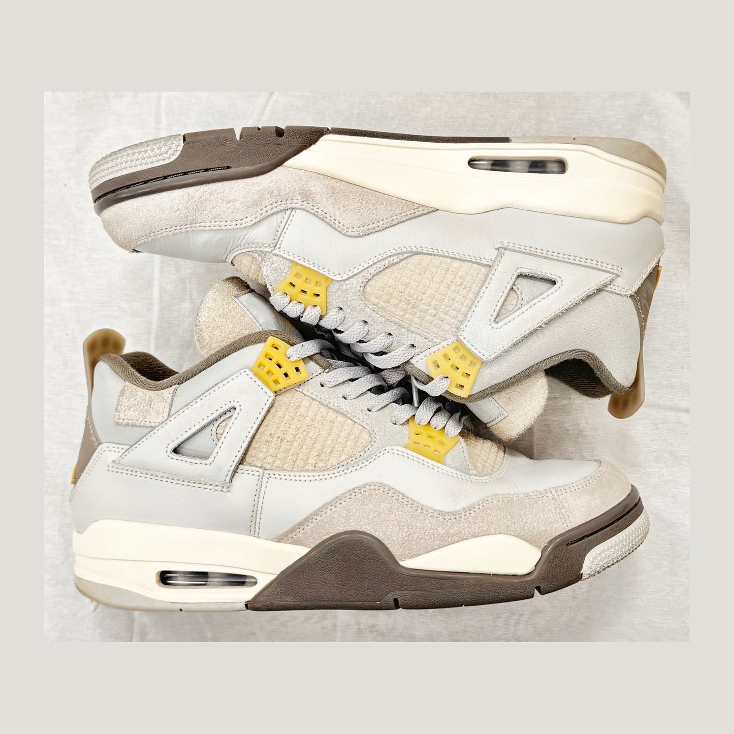 Jordan 4 Retro SE Craft Photon Dust (Pre-Owned)