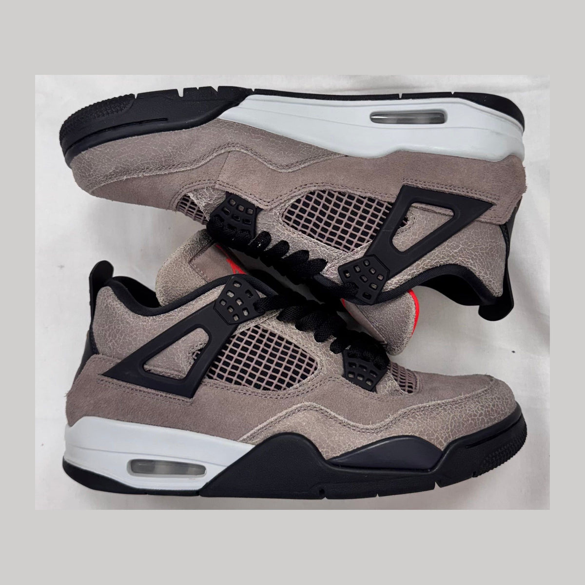 Jordan 4 Retro Taupe Haze (Pre-Owned)