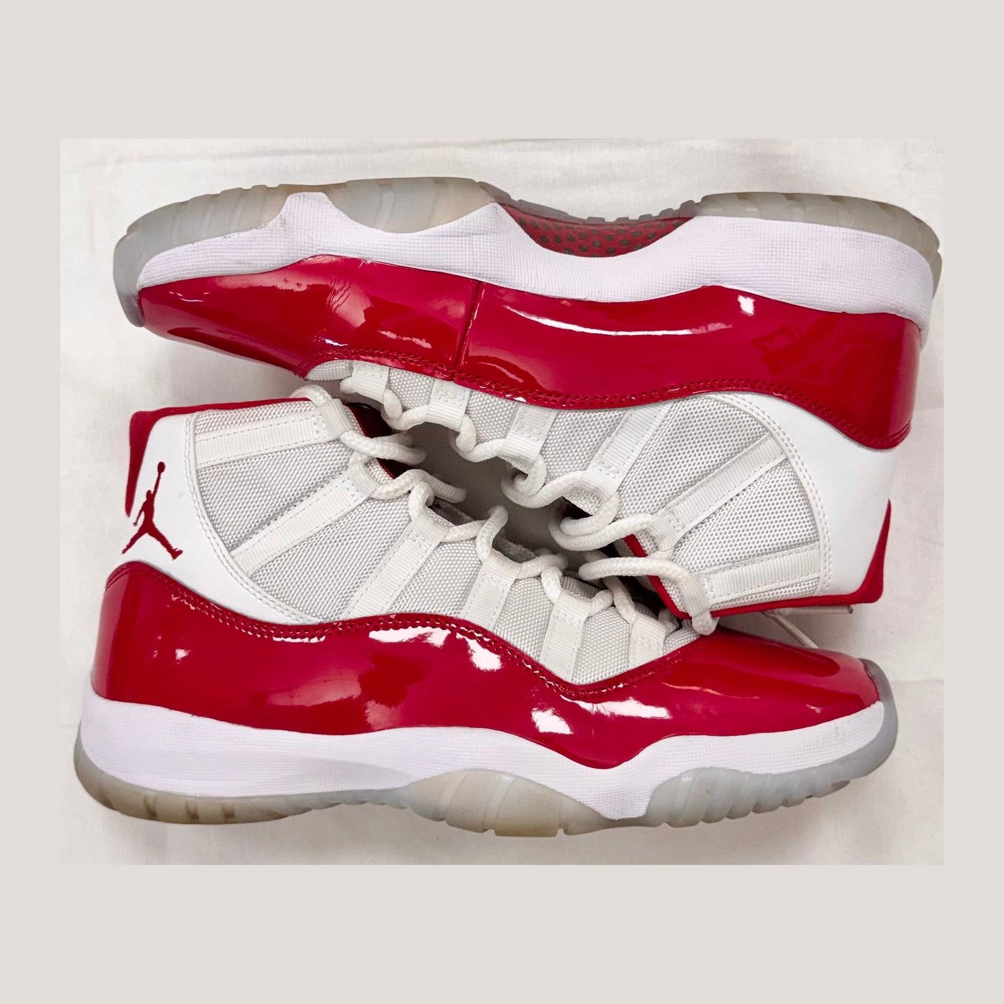 Jordan 11 Retro Cherry (2022) (Pre-Owned)