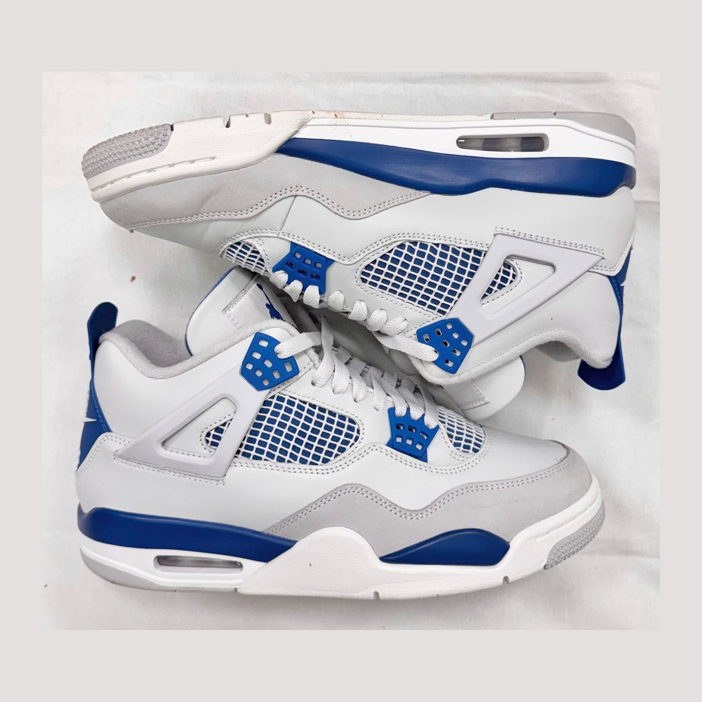 Jordan 4 Retro Military Blue (2024) (Pre-Owned)