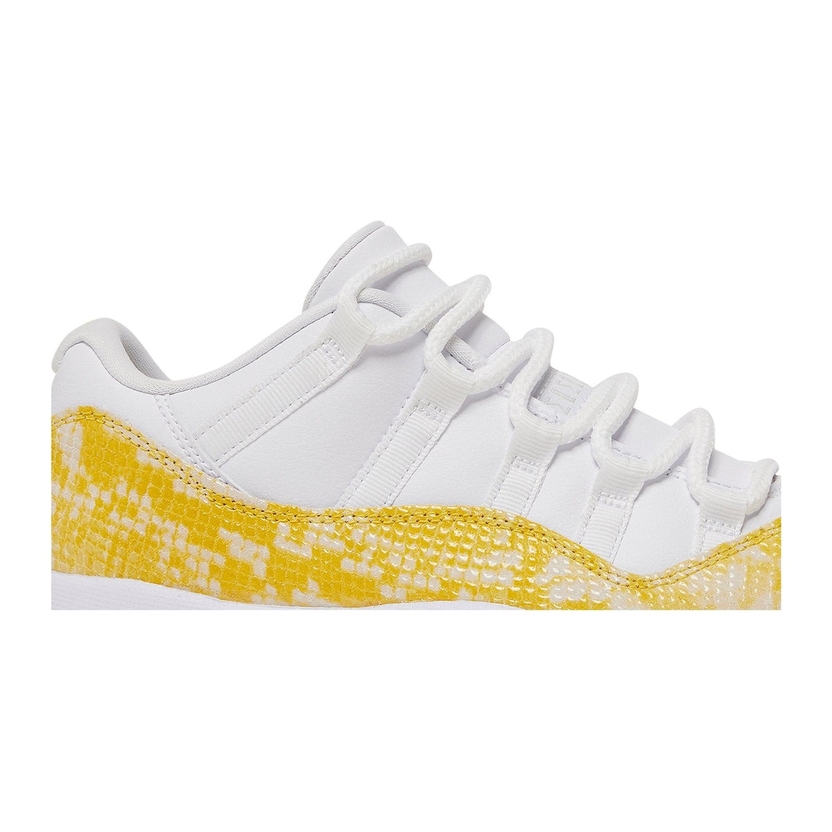 Jordan 11 Retro Low Yellow Snakeskin (Mujer)