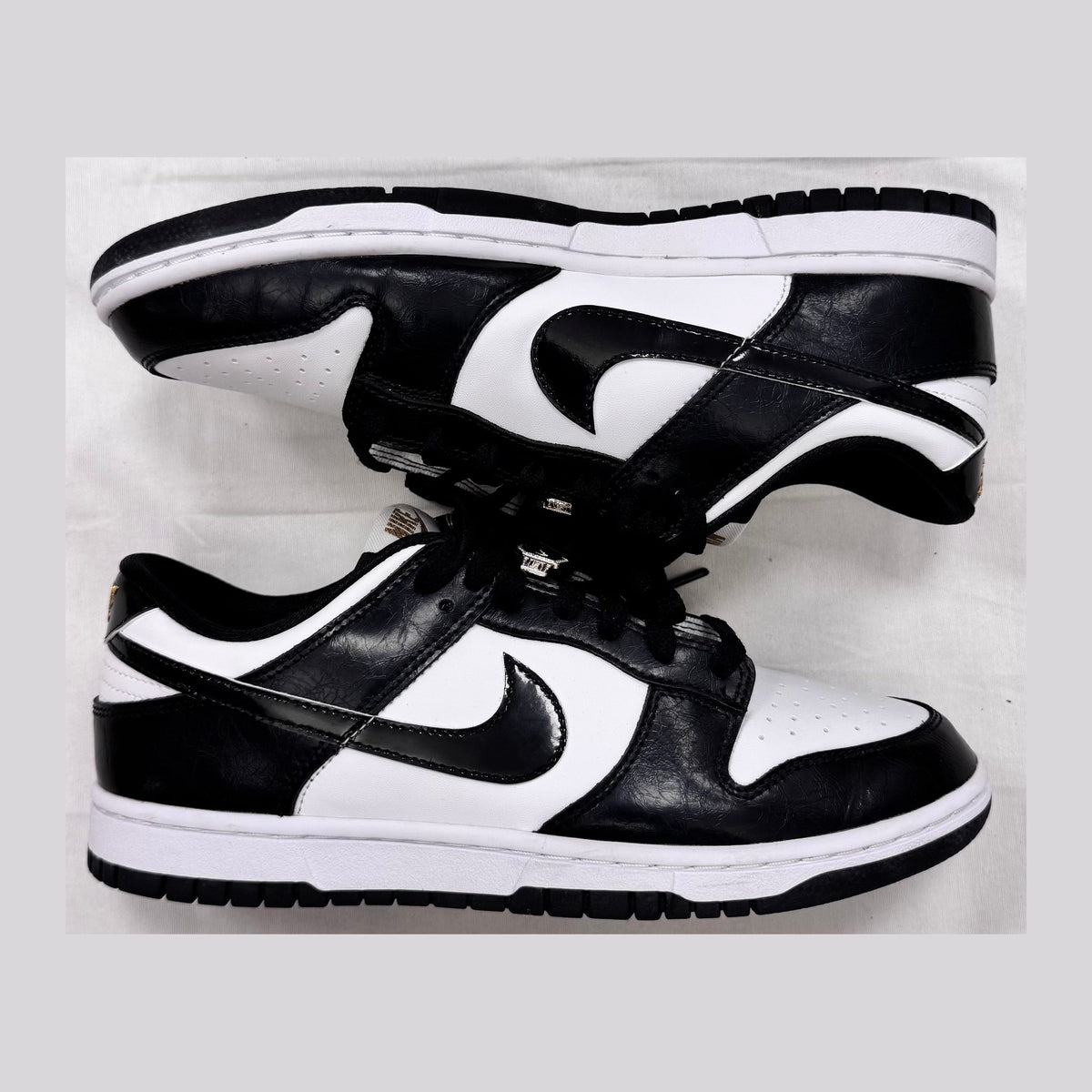 Nike Dunk Low SE World Champs Black White (Pre-Owned)