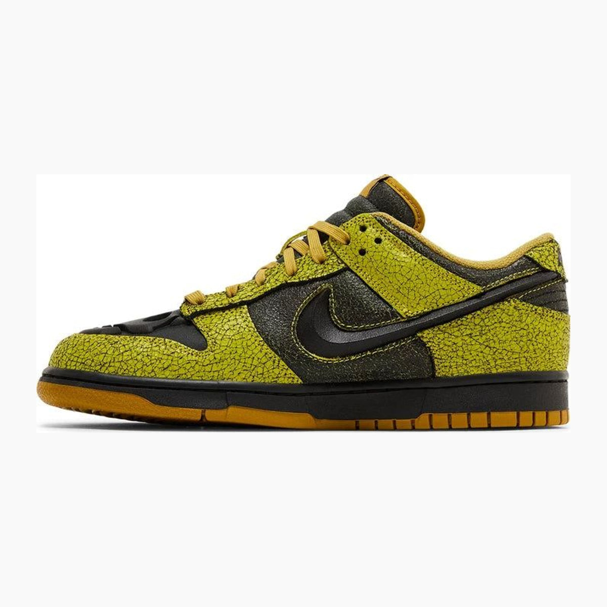 Nike Dunk Low QS Halloween Skull