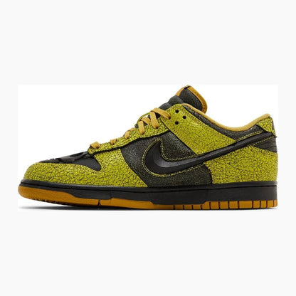 Nike Dunk Low QS Halloween Skull