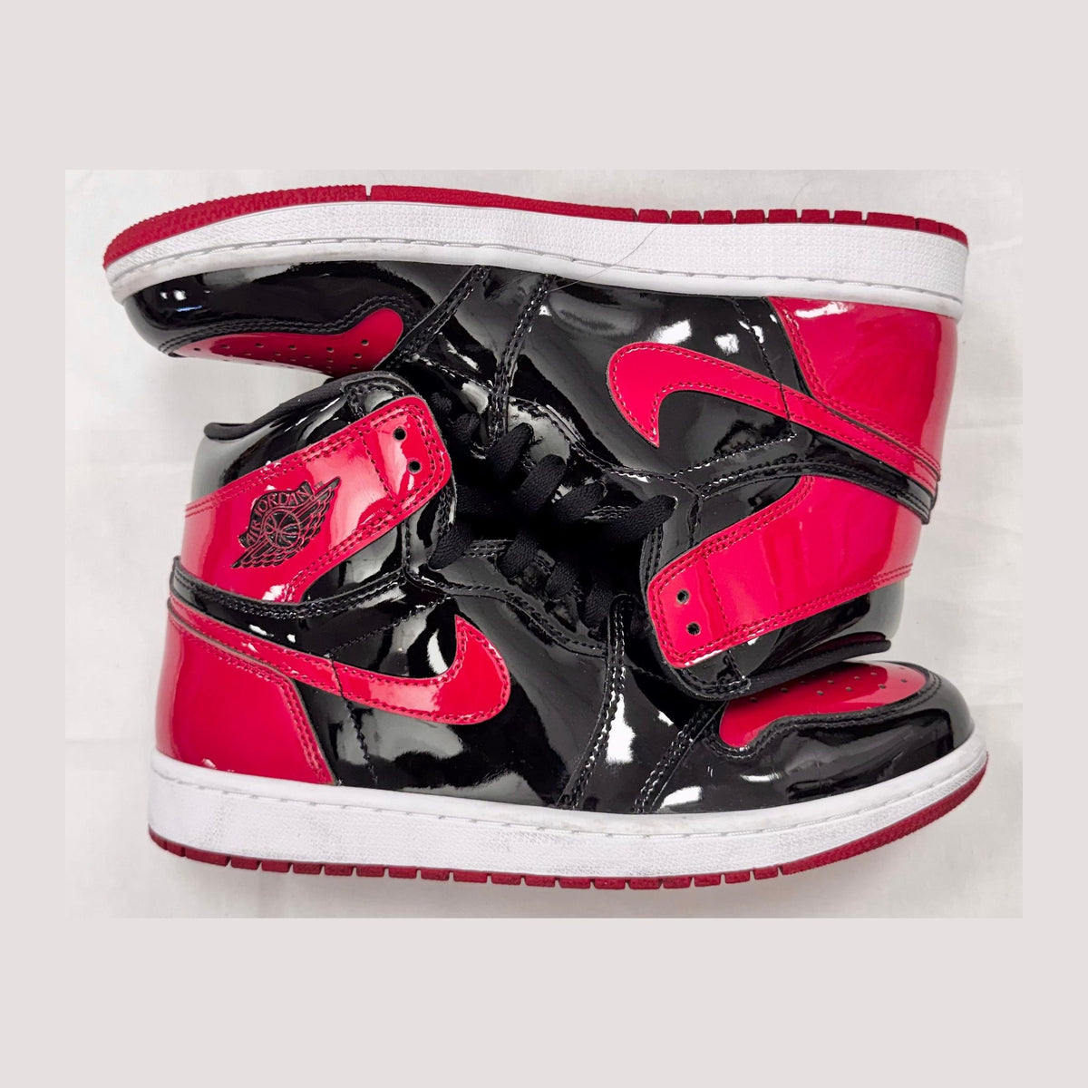 Jordan 1 Retro High OG Patent Bred (Pre-Owned)