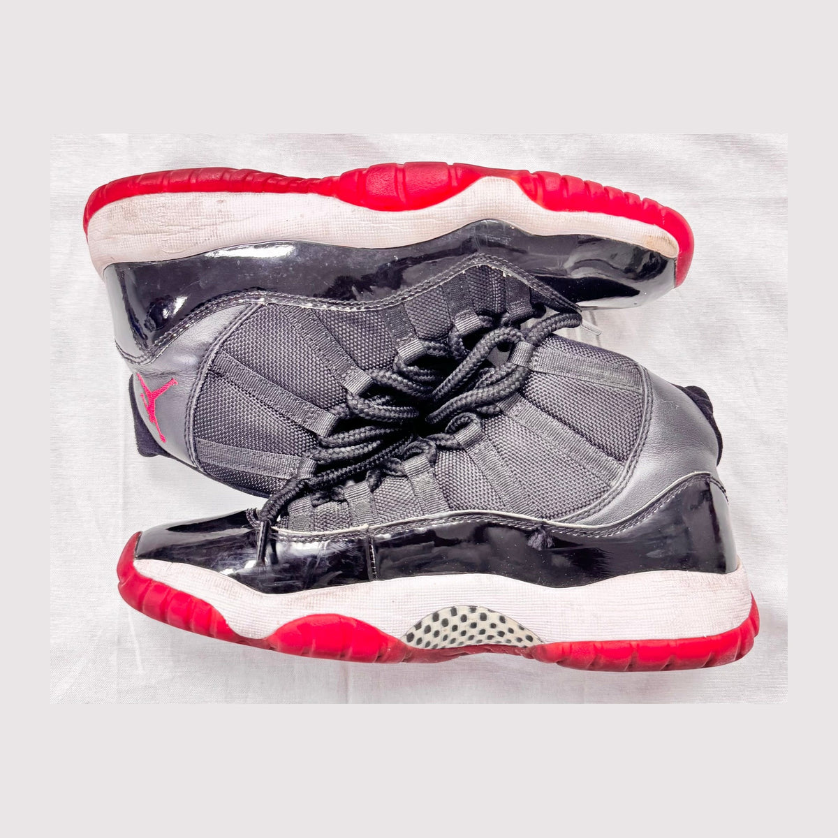 Jordan 11 Retro Playoffs Bred (2019) (GS) (Pre-Owned)