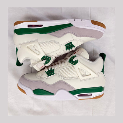 Jordan 4 Retro SB Pine Green (Pre-Owned)