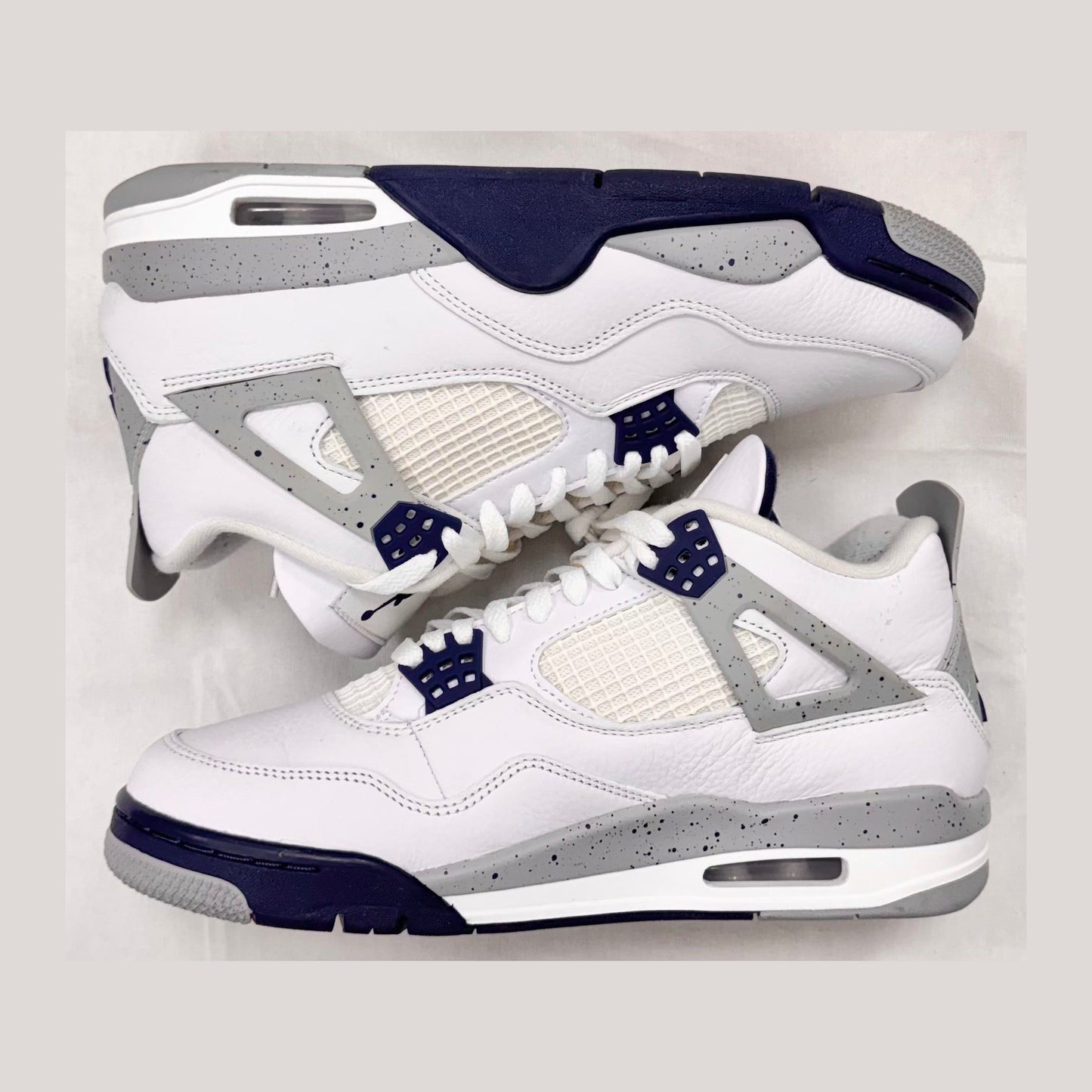 Jordan 4 Retro Midnight Navy  (Pre-Owned)