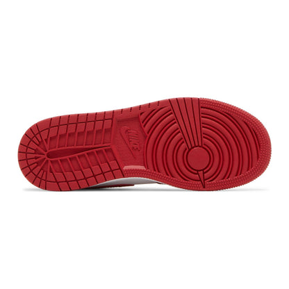 Jordan 1 Low Bulls (GS)