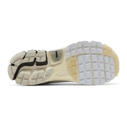 Nike Zoom Vomero 5 Supersonic Light Bone Black