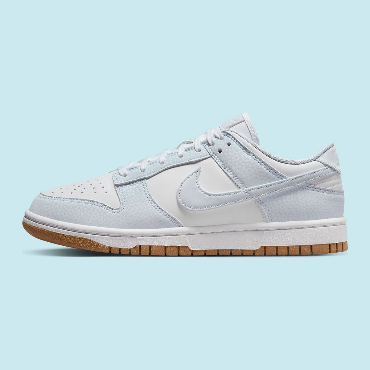 W Nike Dunk Low Next Nature "White/Football Grey"