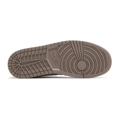 Jordan 1 Low SE Craft Taupe Haze (Replacement Box)