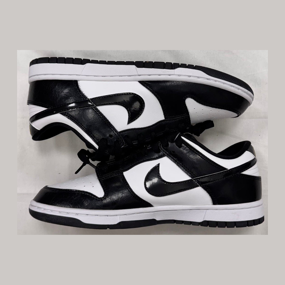 Nike Dunk Low SE World Champs Black White (Pre-Owned)