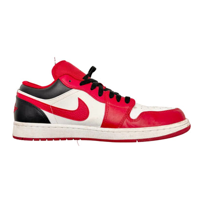 Jordan 1 Low Bulls (Pre-owned)