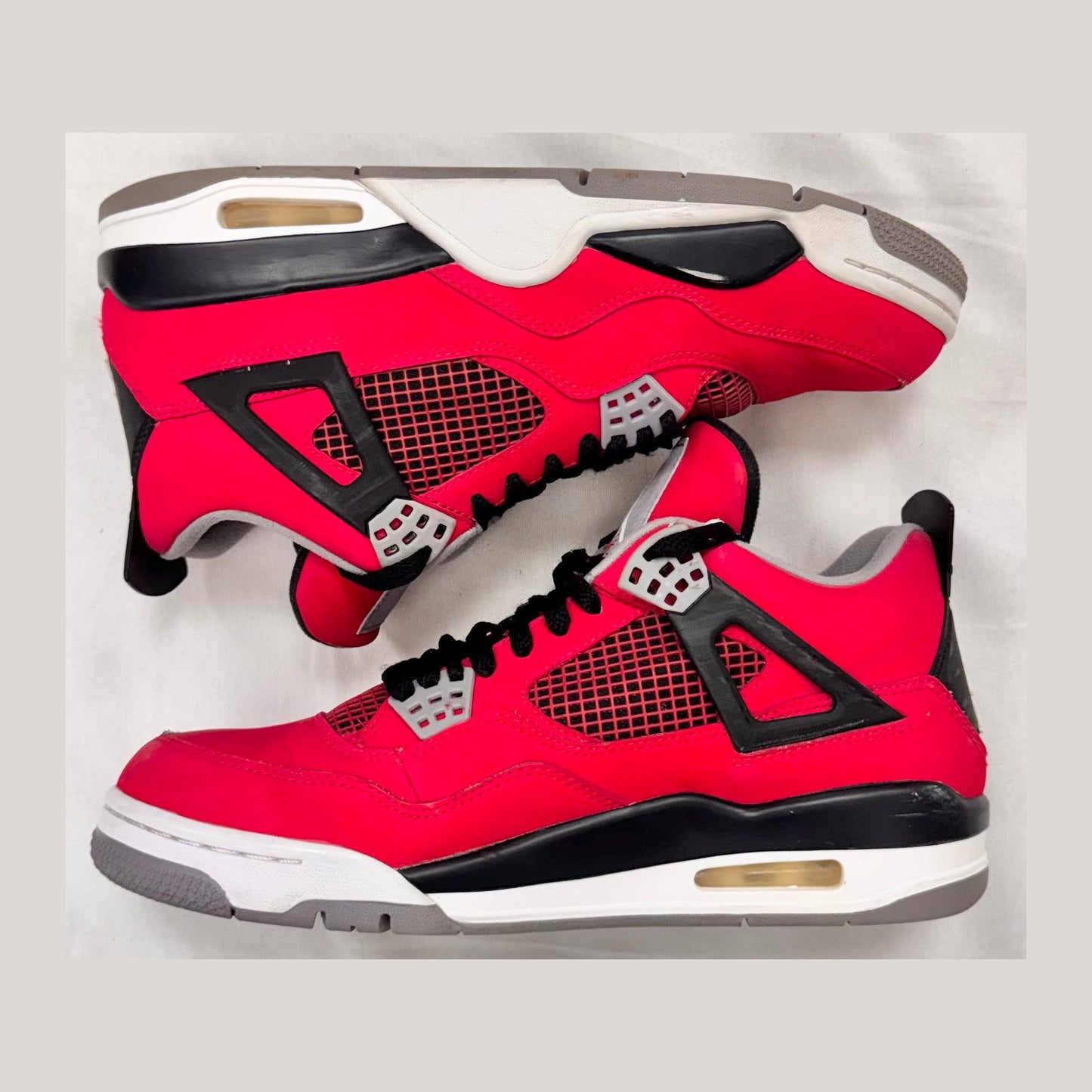 Jordan 4 Retro Toro Bravo (2013) (Pre-Owned)