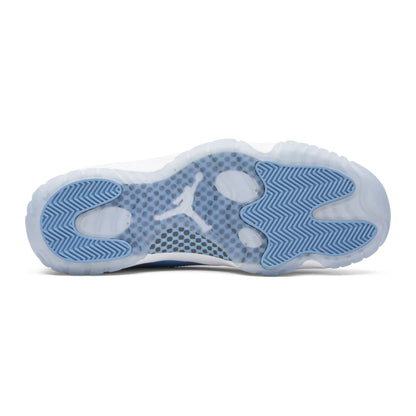 Jordan 11 Retro Low Azul Universitario (2017)