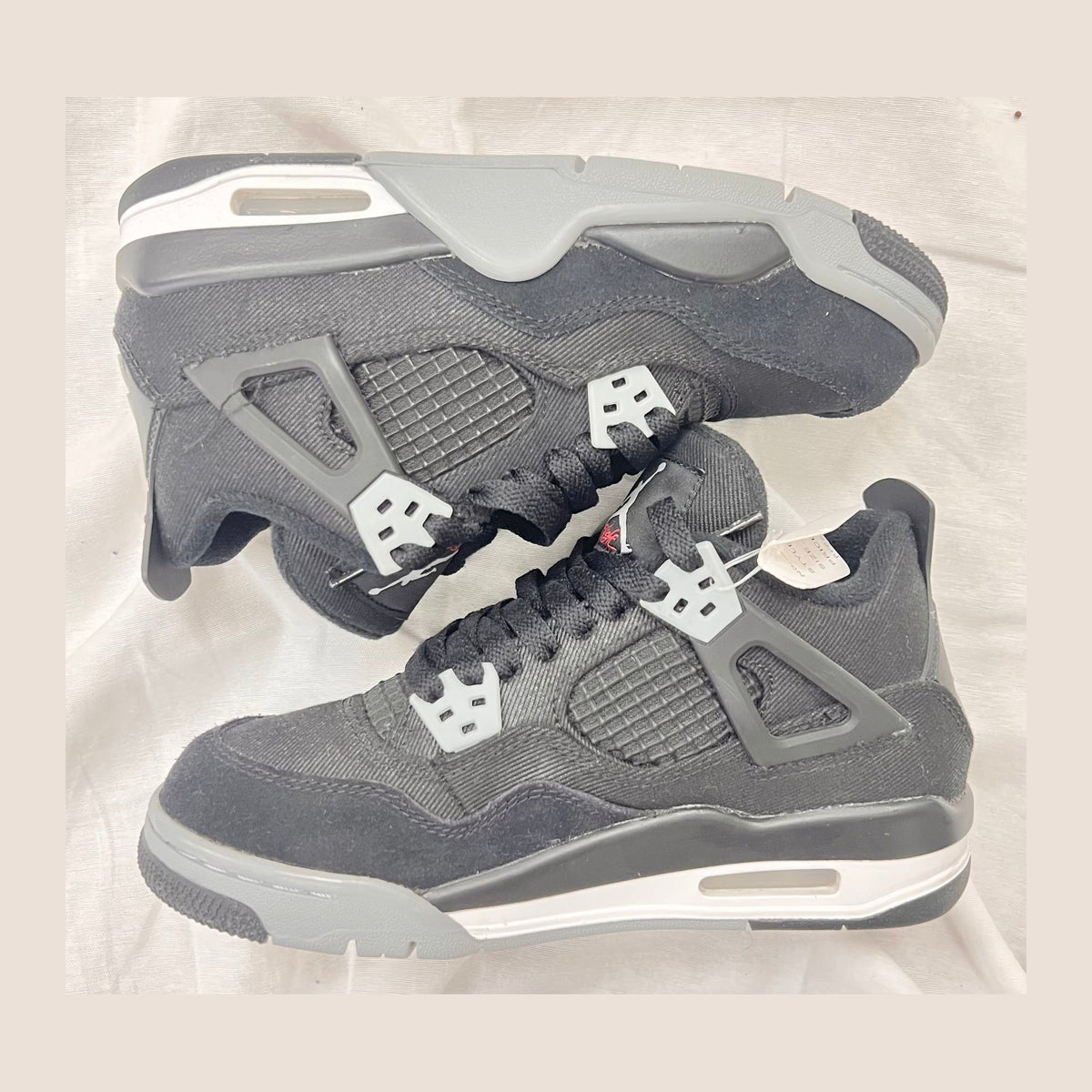 Jordan 4 Retro Black Canvas (GS) (Pre-Owned)