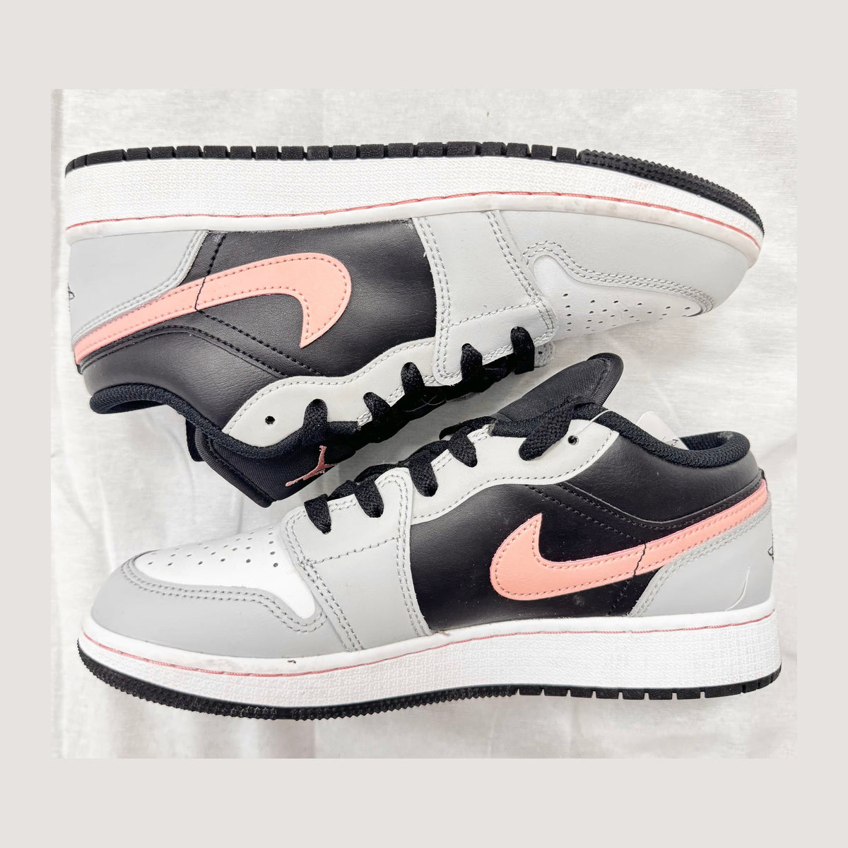 Jordan 1 Low Black Grey Pink (GS) (Pre-Owned)