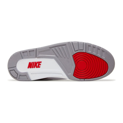 Jordan 3 Retro Rojo Fuego (2022)