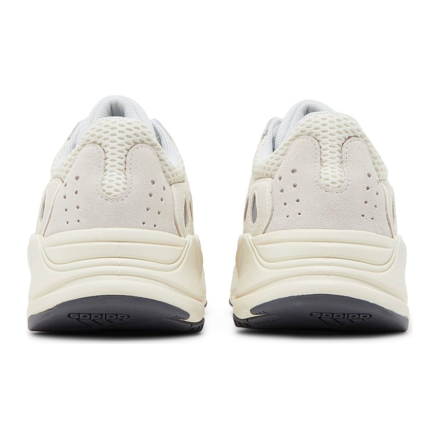 adidas Yeezy Boost 700 Analógicas (2019/2023)