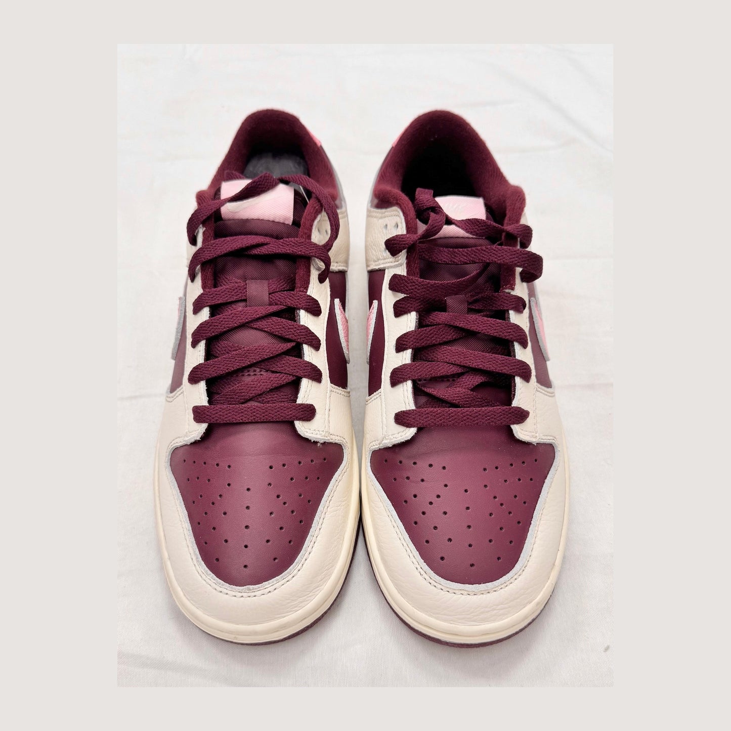 Nike Dunk Low Retro PRM Valentine's Day (2023) (Pre-Owned)