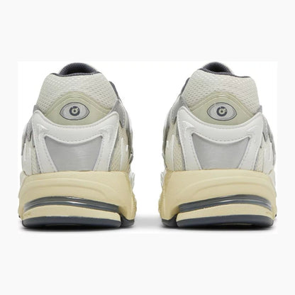 adidas Response CL Bad Bunny