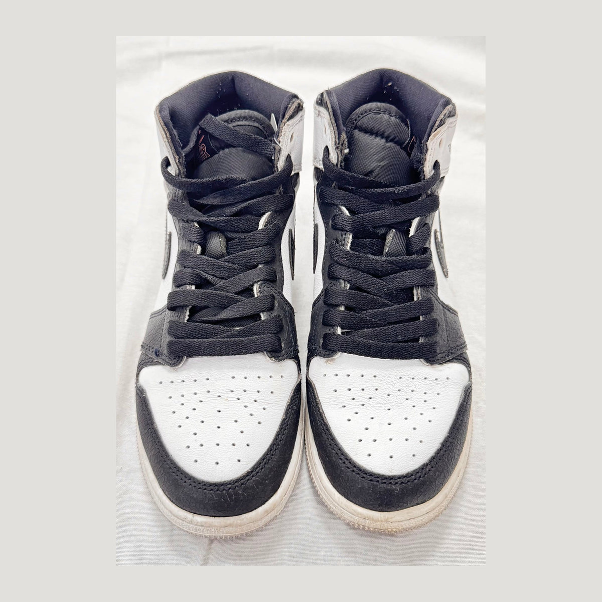 Jordan 1 Retro High OG Bleached Coral (GS) (Pre-Owned)