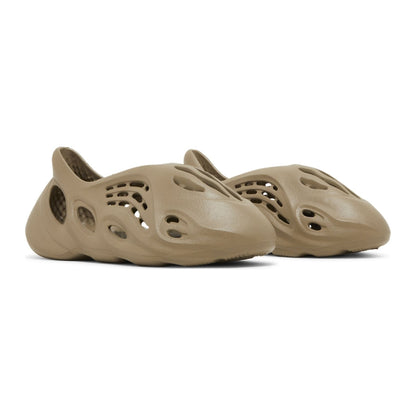 adidas Yeezy Foam RNR Stone Taupe