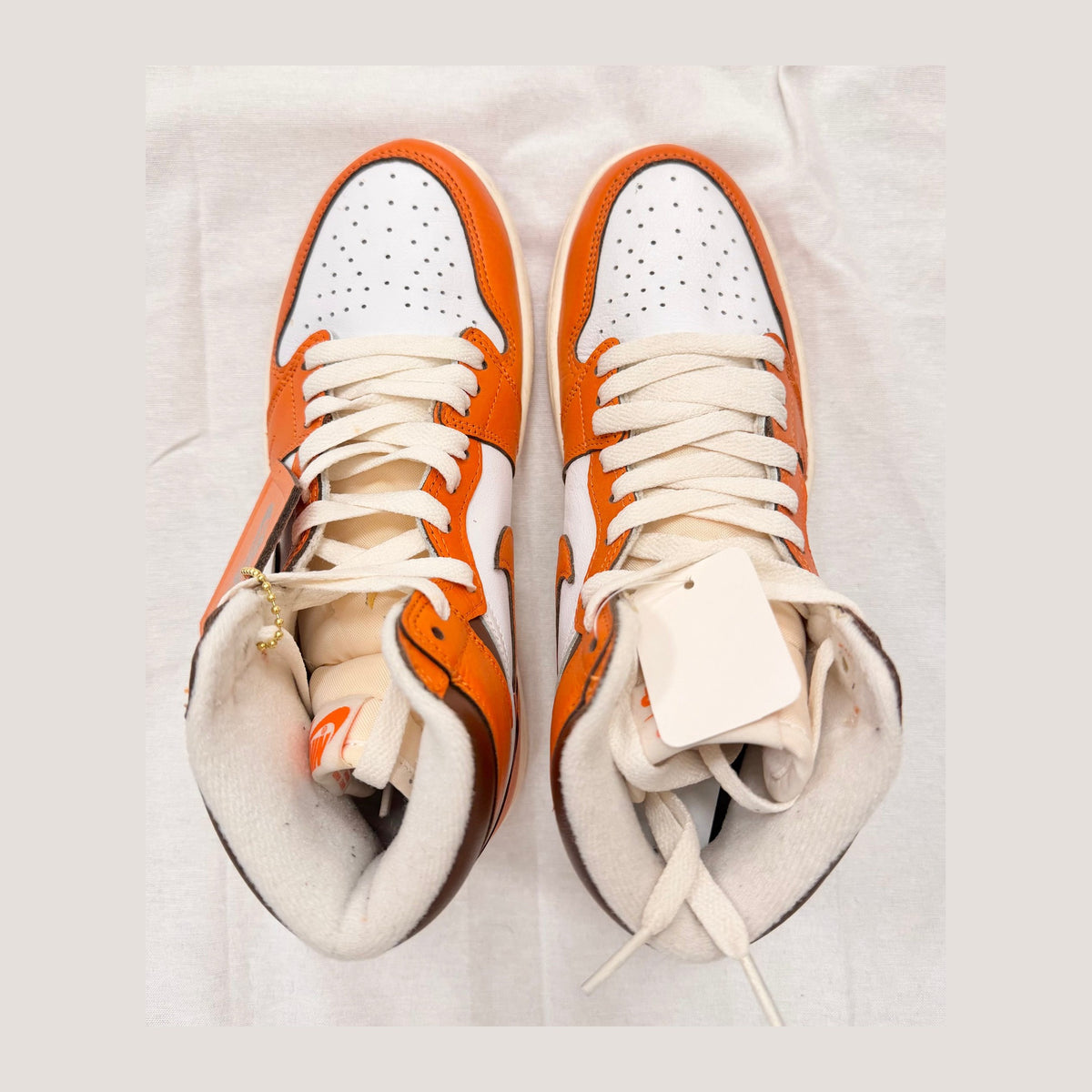 Jordan 1 Retro High OG Starfish (Women's) (Pre-Owned)