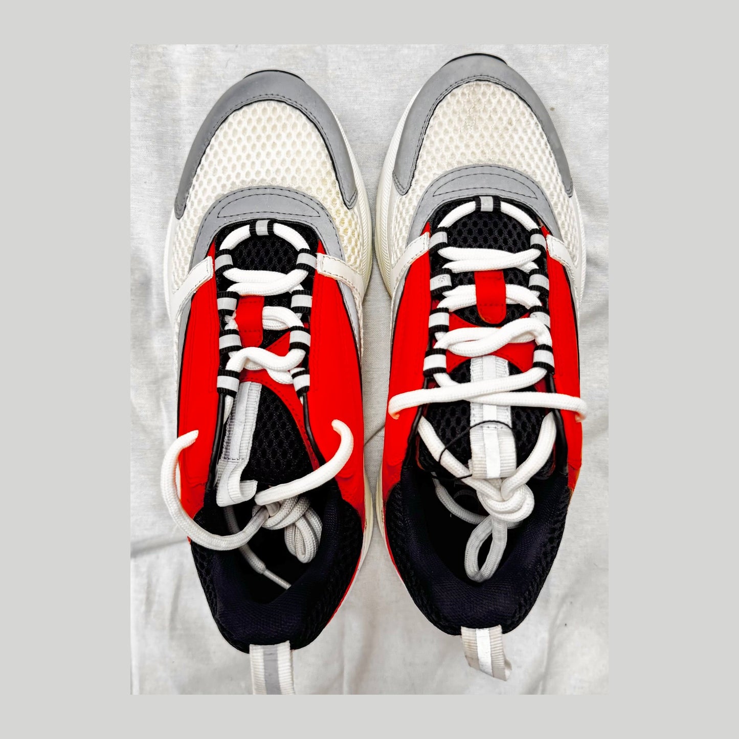 Dior B22 Orange White (Pre-Owned)