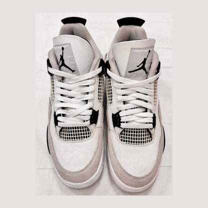 Jordan 4 Retro Military Black (Pre-Owned)