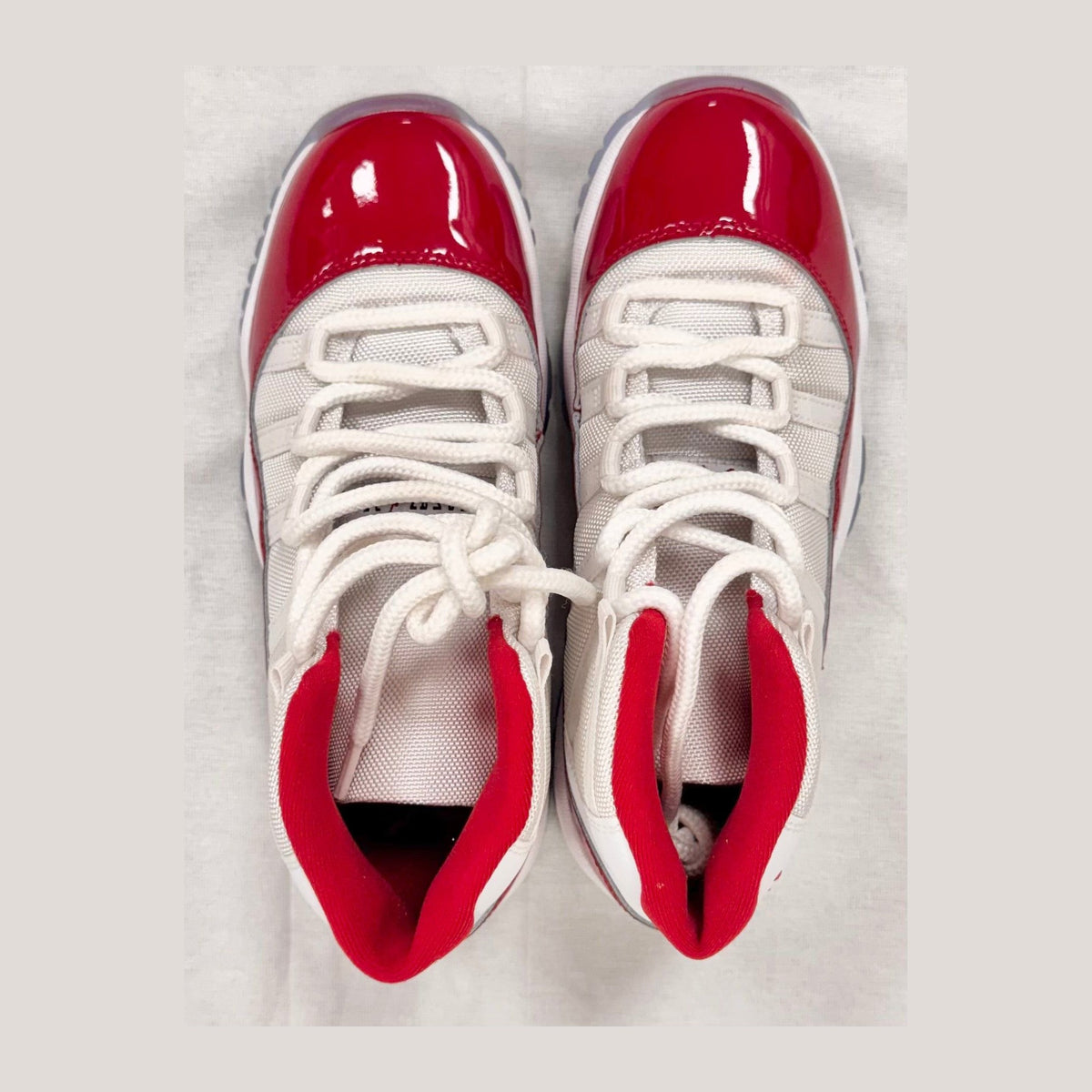 Jordan 11 Retro Cherry (2022) (GS) (Pre-Owned)