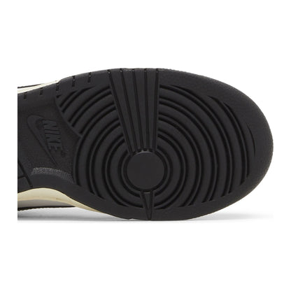 Nike Dunk Low Vintage Panda (Women's)