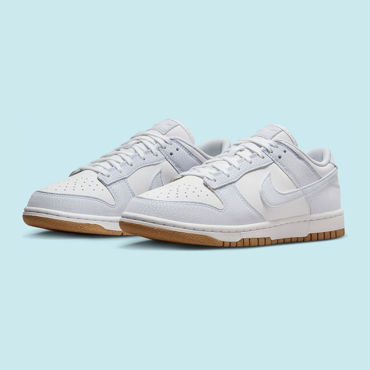 W Nike Dunk Low Next Nature "White/Football Grey"