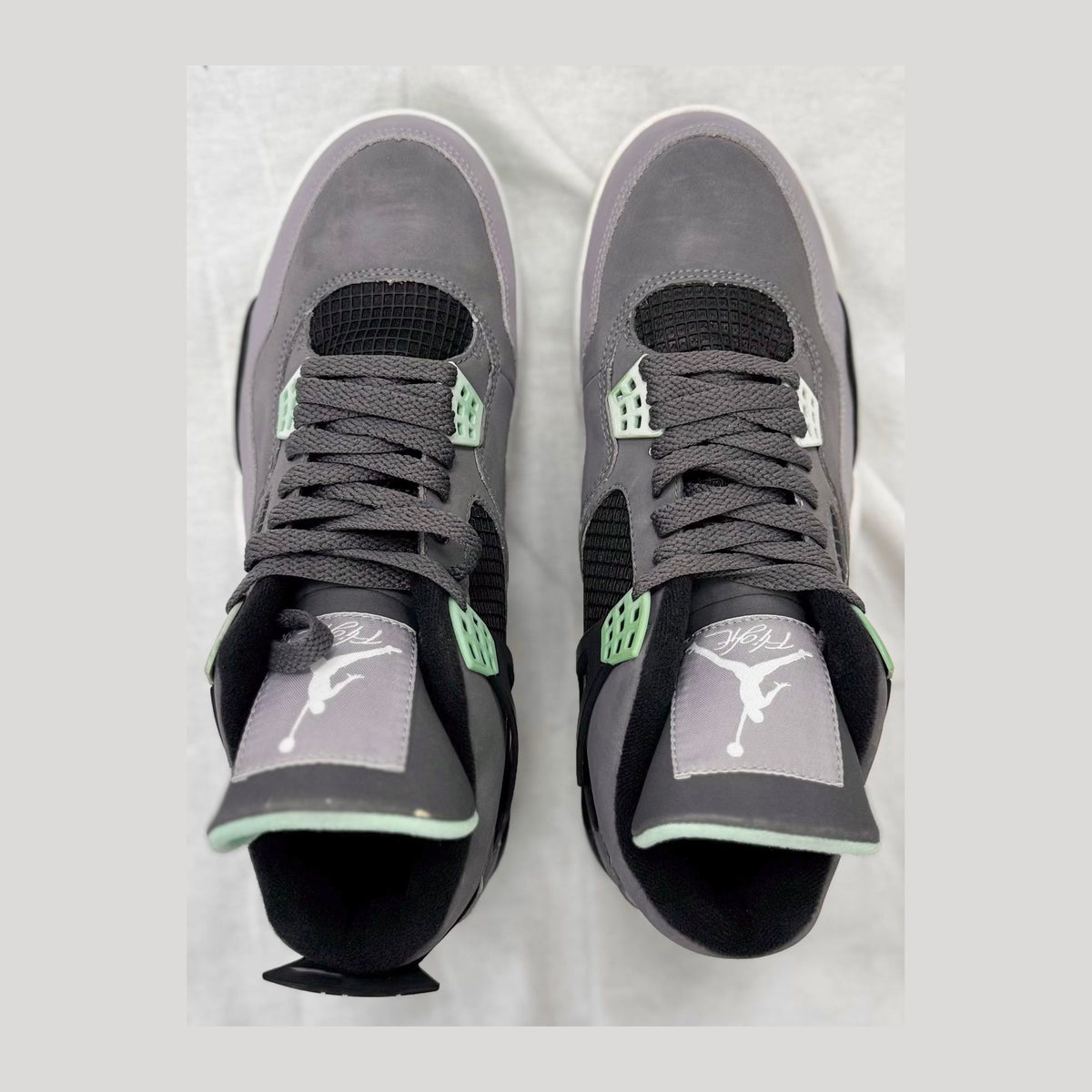 Jordan 4 Retro Green Glow (Flaw)