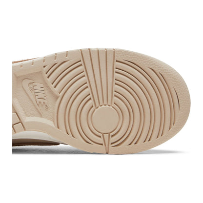 Nike Dunk Low SE Sanddrift (para mujer)