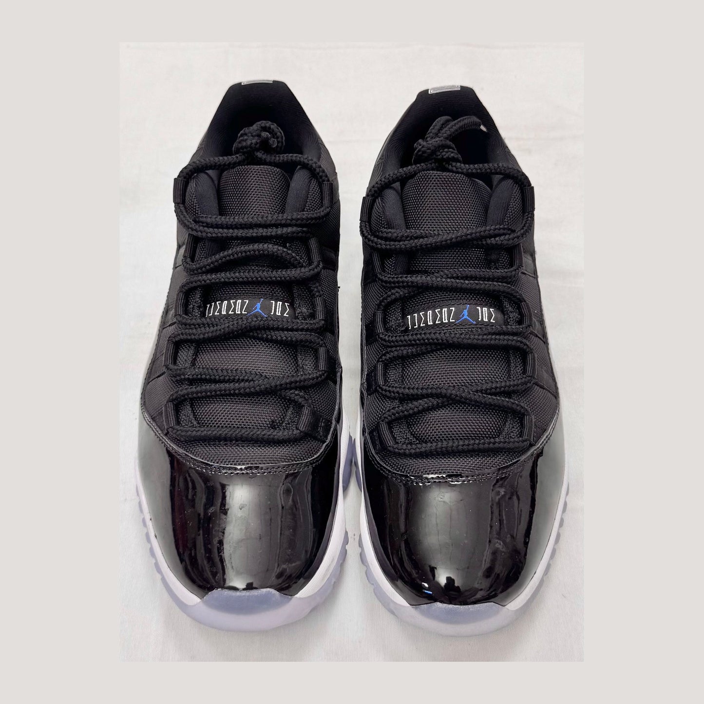 Jordan 11 Retro Low Space Jam (Pre-Owned)