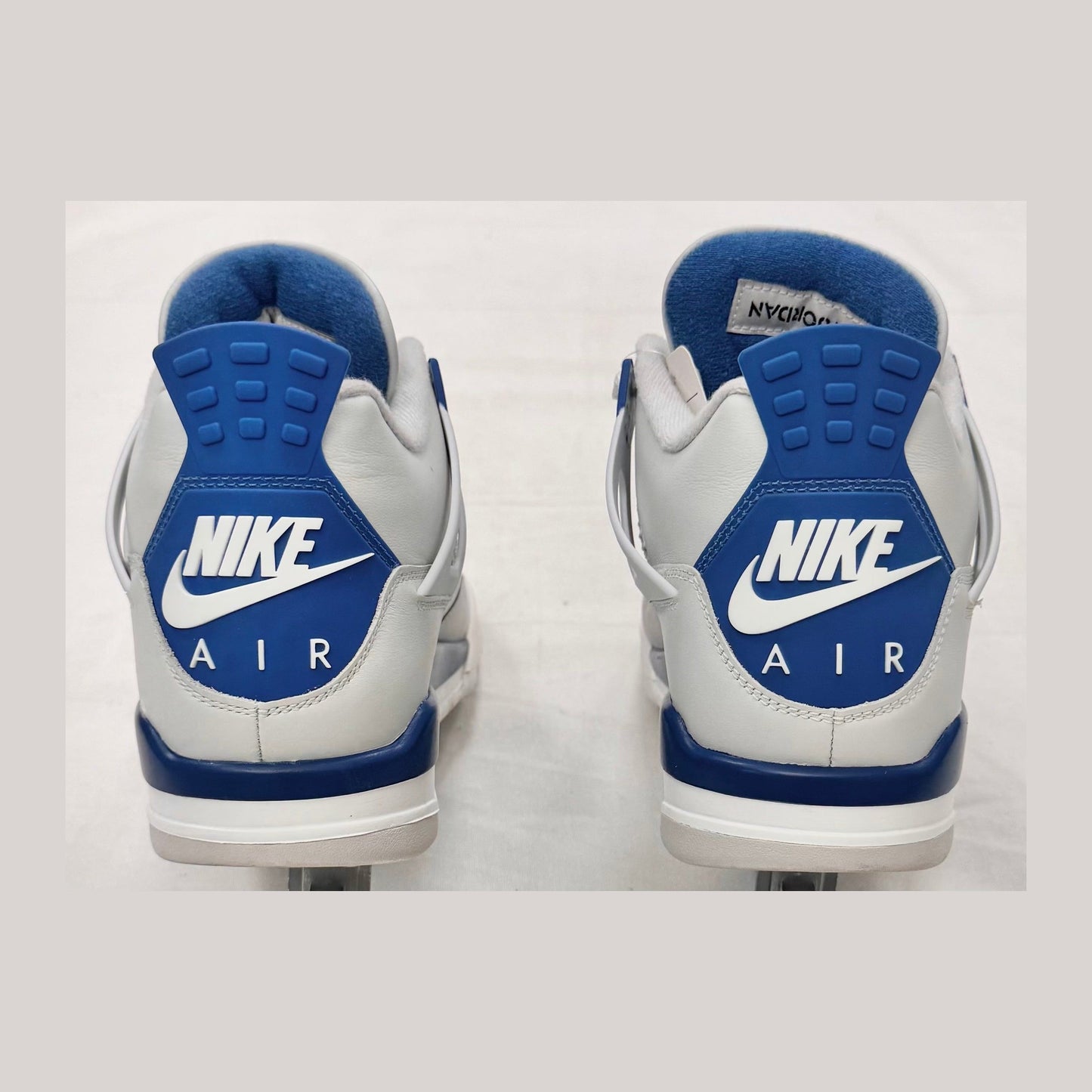 Jordan 4 Retro Military Blue (2024) (Pre-Owned)