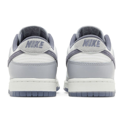 Nike Dunk Low SE Carbono claro
